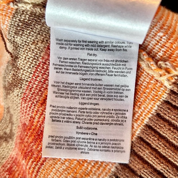 Women's Vintage COLOURS OF THE WORLD '70s Cardigan with Wooden Toggle Size S - Picture 8 of 11